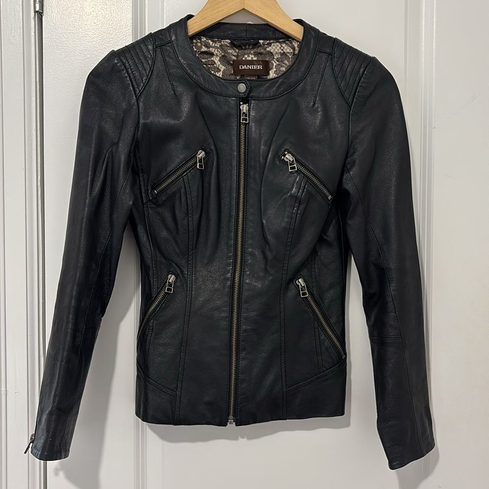 DANIER Black Leather Jacket for Women